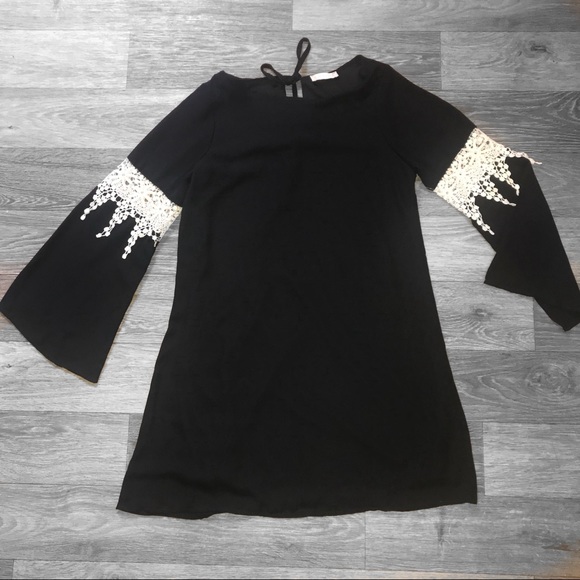 Altar'd State Dresses & Skirts - Altar’d State | Black Tunic/ Dress w/ Crochet Lace